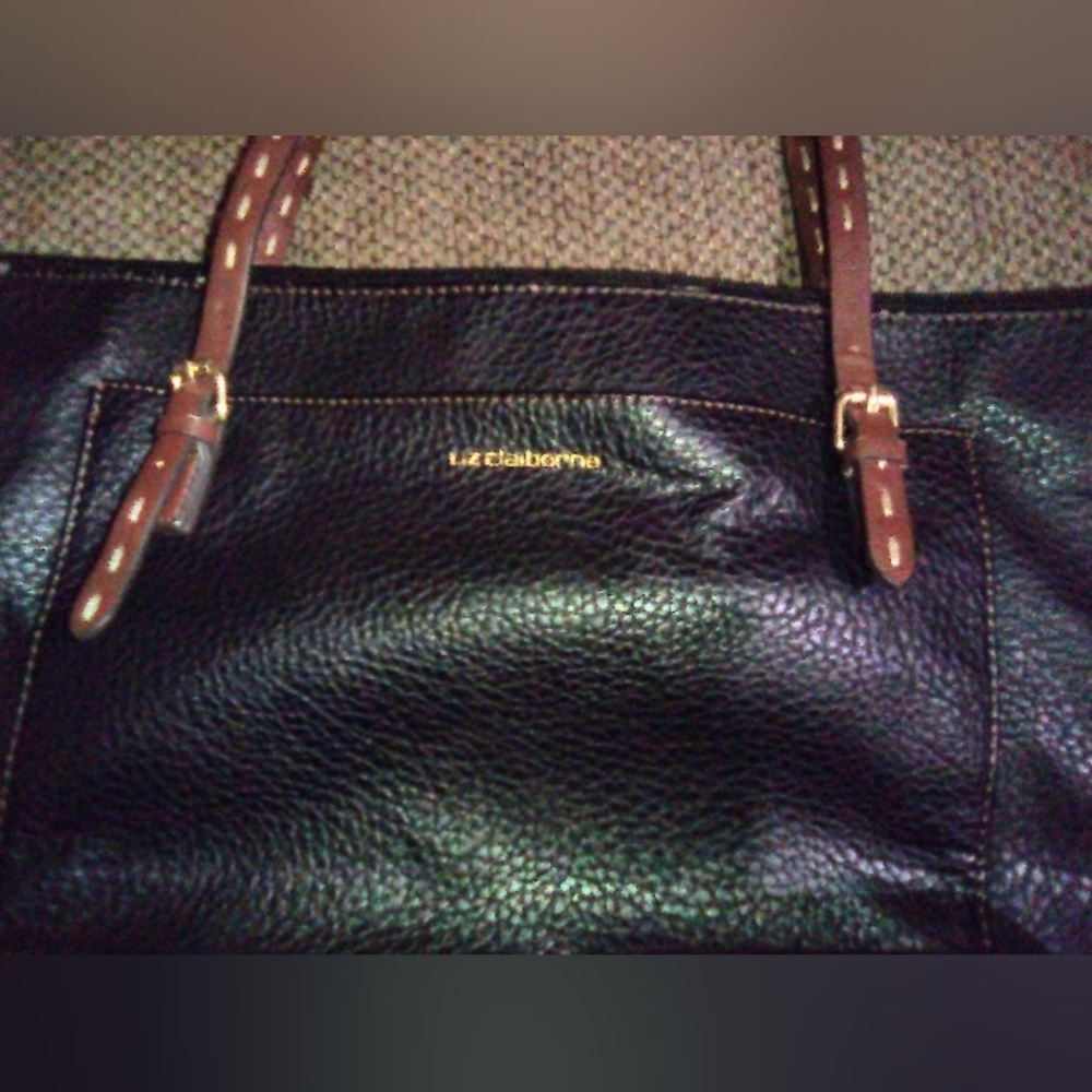 Liz Claiborne leather shoulder bag